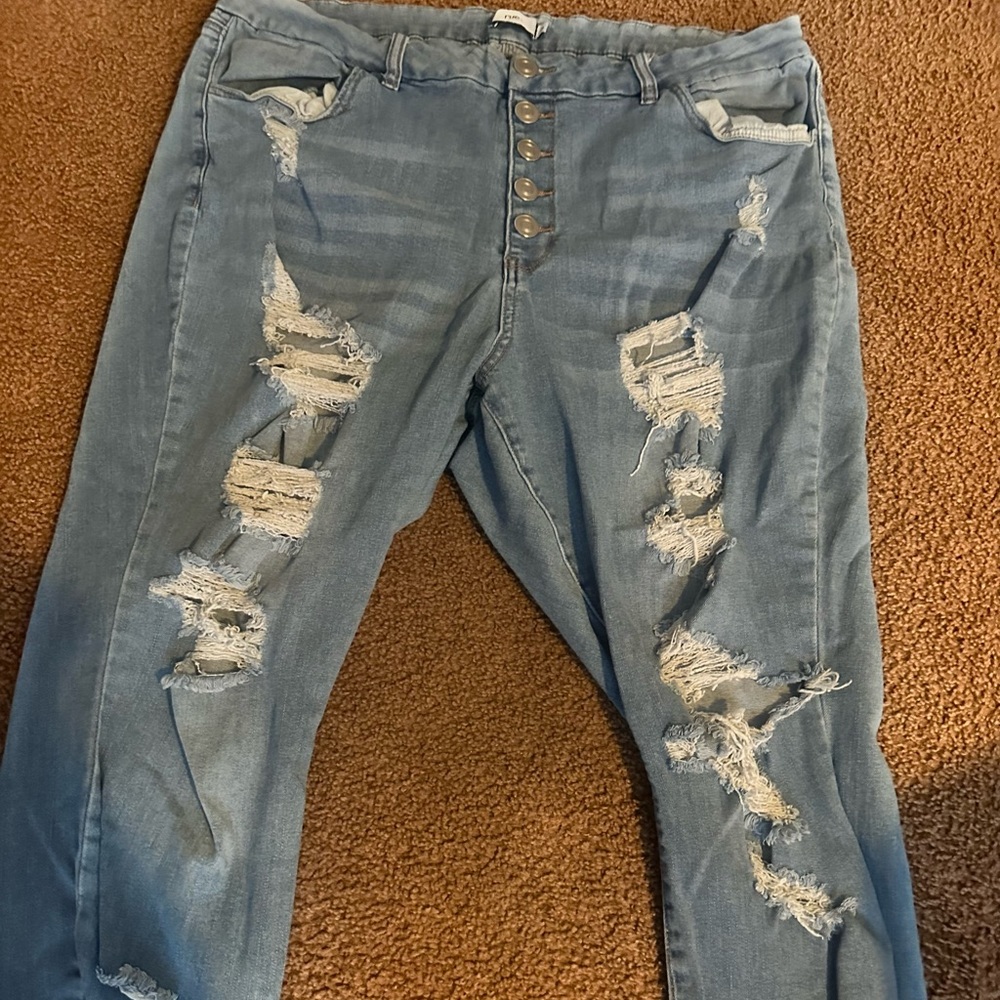 Rue + ripped jeans